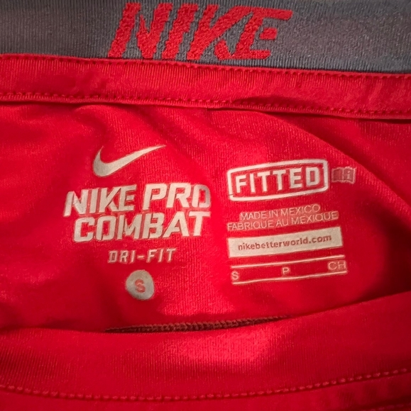 Nike Pro Combat Men's Fitted Long Sleeve Workout Shirt - Size: Small - Red - Picture 3 of 11